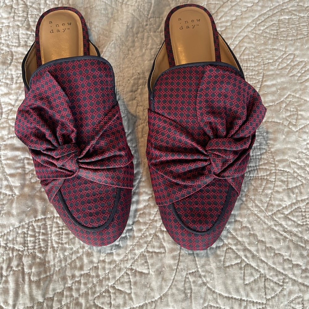 A new day mules size 10